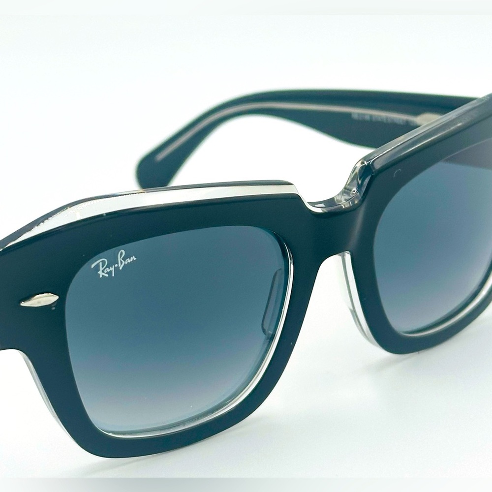 Ray-Ban State Street Women’s Sunglasses RB2186 49m  Black w/ Gradient Blue Lens - Picture 5 of 8